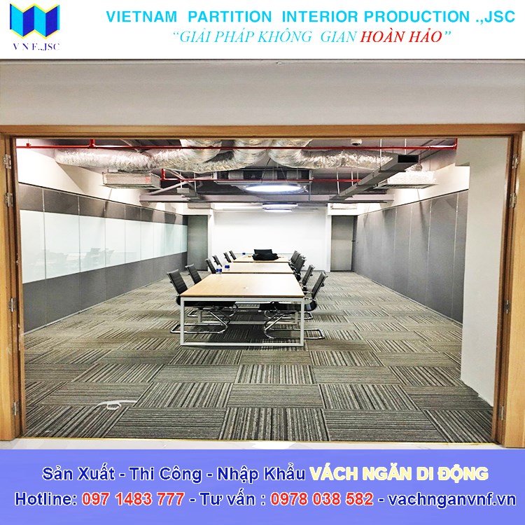 Vách ngăn di động kính 1